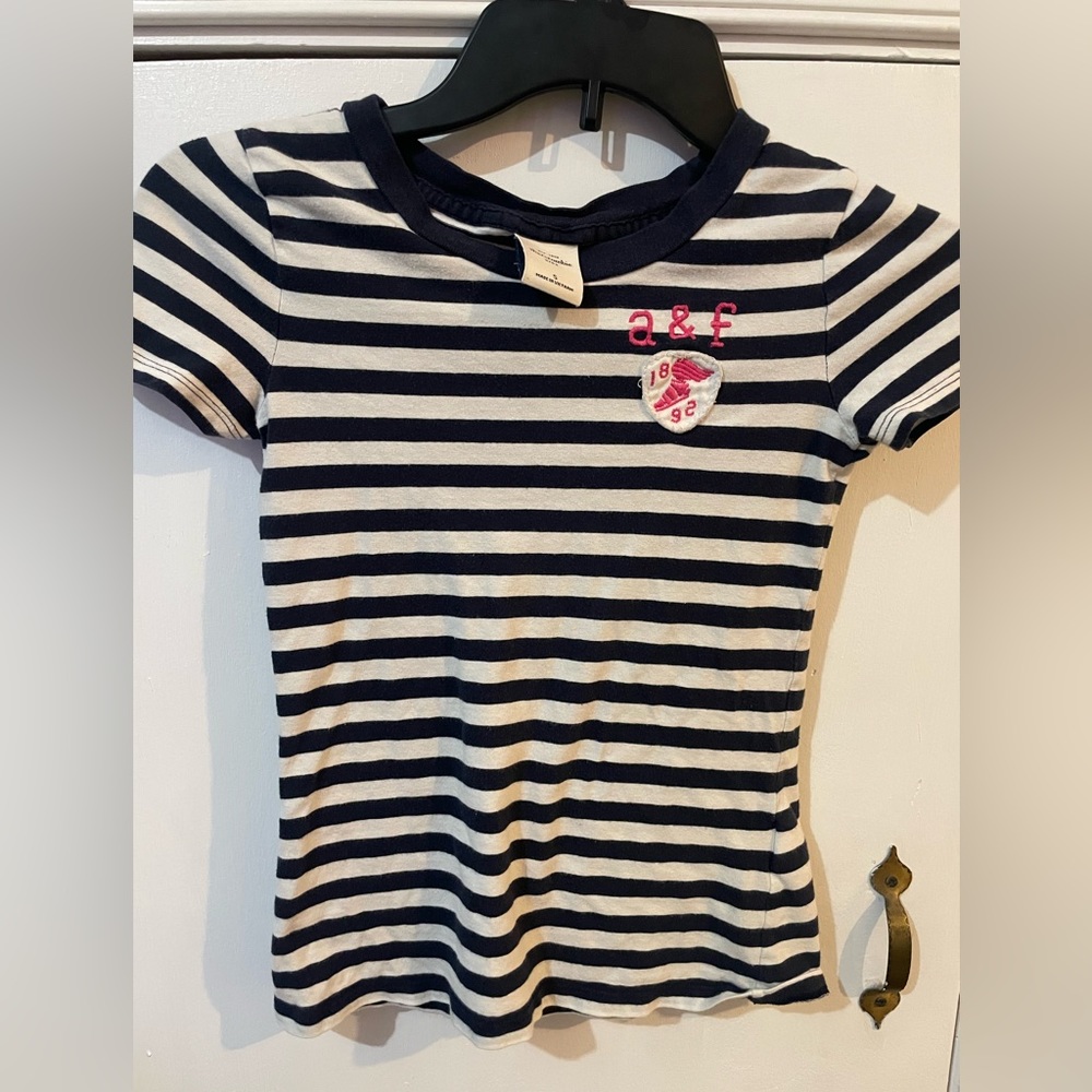 Abercrombie kids stripped top